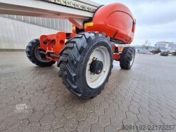 JLG 660SJ