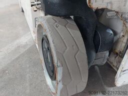 JLG 1230ES