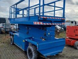 Holland Lift Q-135EL18