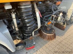 Mercedes-Benz 1323 Atego4x2