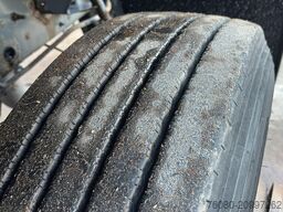 Volvo FL 220 (STEEL SUSP. / 10 BOLTS / 18 TONS / LONG...