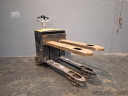 Caterpillar NPP20N2E