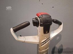 Caterpillar NPP20N2E