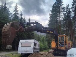 Åkerman H10 Excavator with Digging Bucket