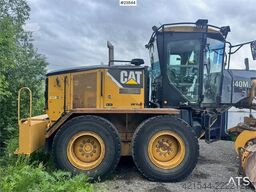 CAT 140M