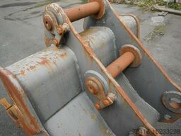  Baggerlöffel TL 950 mit Zähne