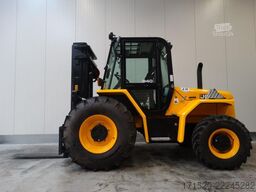 JCB 940-4 T4 - TRIPLEX