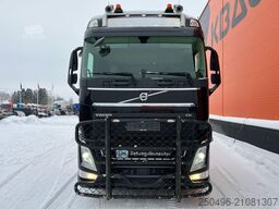 Volvo FH 540 6x4 GCW 70 ton / RETARDER / TANDEM AXLE ...