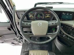 Volvo FH 540 6x4 GCW 70 ton / RETARDER / TANDEM AXLE ...