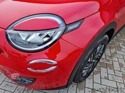 FIAT 600e RED