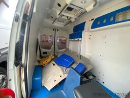 VOLKSWAGEN Crafter 35  L2H2   Hoch Lang  Krankentransporter