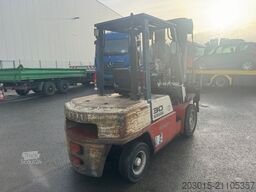 NISSAN 30