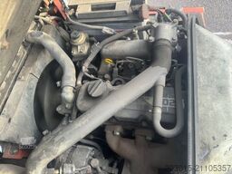 NISSAN 30