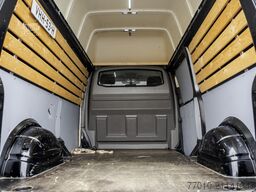 Volkswagen Transporter T6.1 2.0 TDI L2H3 | 150 PK | Trekha...
