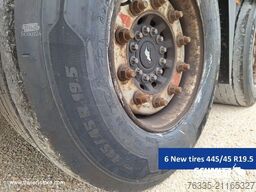 Schmitz Cargobull Curtainsider Mega