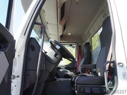 Renault C280 DTI 8/ FASSI crane F135a.22 /15EPAL