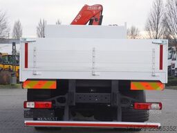 Renault C320 P4x2 E6 / Fassi 5.6 t / Range 8 m /
