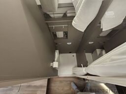 LMC Innovan Ford 592 Sondermodell März 26 Verfügbar