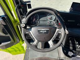 MAN TGX 35.540 8x4*4 BOX L=6146 mm