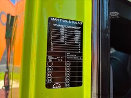MAN TGX 35.540 8x4*4 BOX L=6146 mm