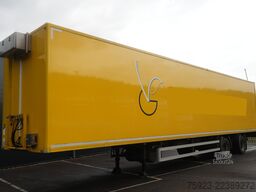 Floor 2 axle closed box