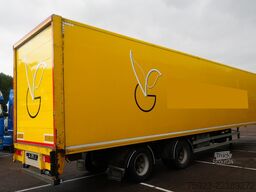 Floor 2 axle closed box