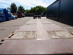Lintrailers 3 axle semi low loader extendable 650cm