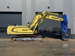 Liebherr R946 -  triple boom