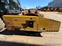 Caterpillar CP76