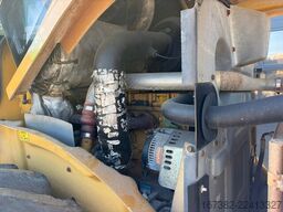 Caterpillar CP76 (19t)