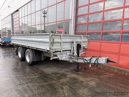  18 t  18 t Tandemkipper- Tieflader, wenig Benutzt, Breitbereifung