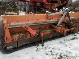 Kuhn RM 400