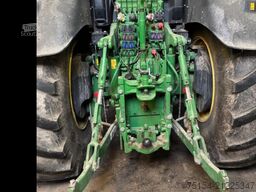 John Deere 6R 230