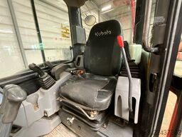 Kubota U 55-4