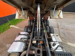 Volvo FH480 6x4 UNDERBODY SCARPER / SNOWPLOW EQUIPMENT