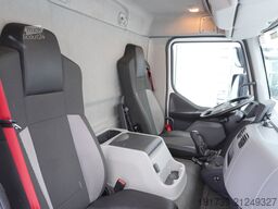 Renault D210 12T / Bitemperature Refrigerator