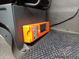 Volvo FM 9.340 MKG Kran Feuerwehr Firetruck