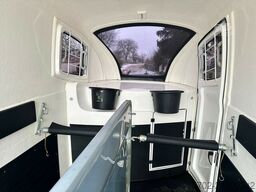 Humbaur Maximus 2-Pferdeanhänger