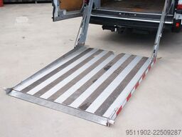 IVECO Daily 35S18 3.0 HPi L5H2 Hi-Matic 132KW Euro 6