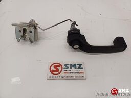 Caterpillar Handle + lock Caterpillar