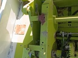 CLAAS Quadrant 2200