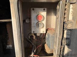 Wiese Gabel Stapler Transport Tieflader WINDE