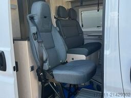 CLEVER Vario Kids mit Aufstelldach und 5. Sitz