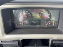 Volvo 9700-B8R