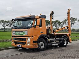 VOLVO FM 330