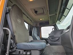 VOLVO FM 330