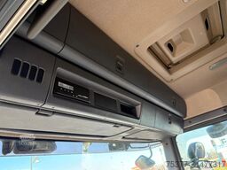 Scania P280 Euro 5 frigo Meatrails Rohr Viande Carne