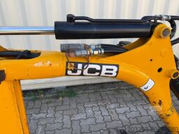 JCB 8008 CTS, 2020 BJ, 576 BH, 2 x Löffel