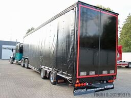  Geschlossener Autotransporter/Maschinentransport