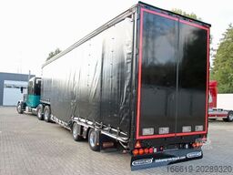  Geschlossener Autotransporter/Maschinentransport